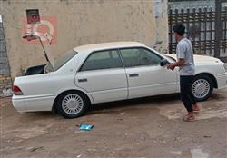 تويوتا كراون